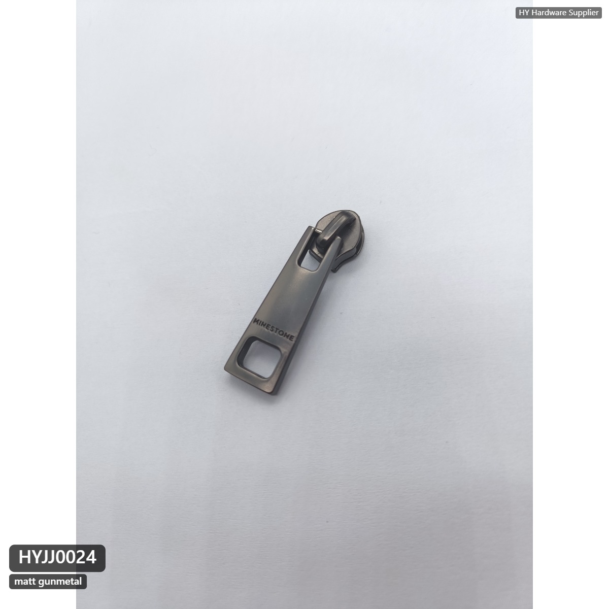 Bag hardware-zipper puller